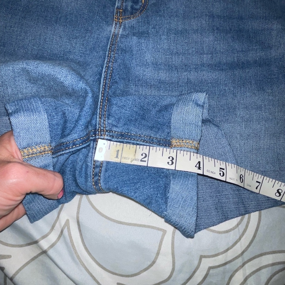 Old Navy Women’s Denim Shorts - Picture 5 of 5